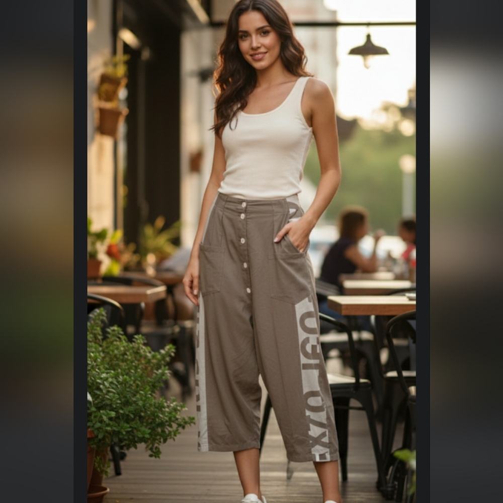 Lurdes Bergada Wide-Leg Stone Trousers
Size Small
Color Stone